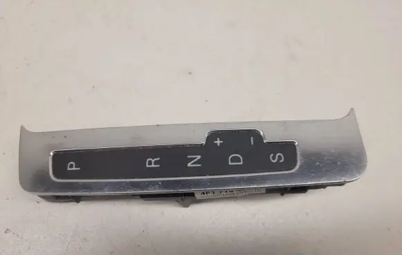 Audi A6 S6 C6 4F Gear shift selector indicator 4F1713463D 640964081017