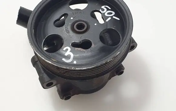 Ford Fiesta Power steering pump 96BF3A733AD