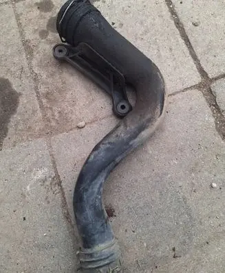 Volkswagen Golf V Intercooler hose/pipe