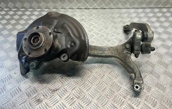 Audi A6 S6 C6 4F Front wheel hub spindle knuckle 4F0257