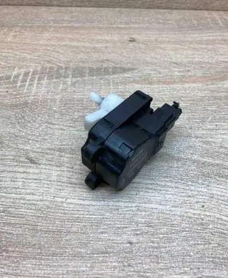 Citroen C4 I Picasso Air flap motor/actuator A21200500 EAB251 WITHPLUG