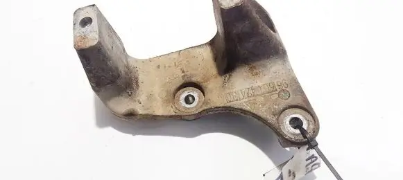 Citroen C5 Engine mounting bracket 9660142480