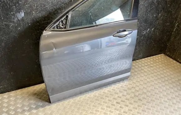 BMW X2 F39 Front door