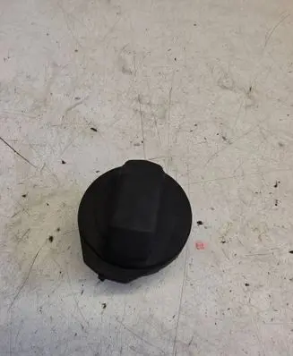 Audi A4 S4 B6 8E 8H Fuel tank filler cap 1J0201553C