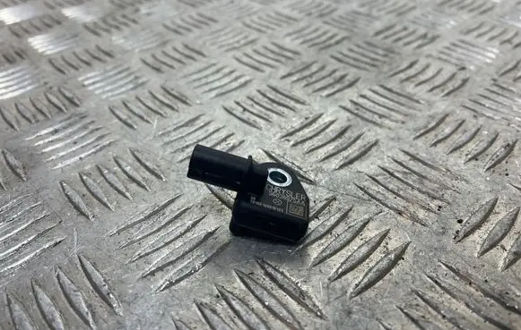 Jeep Cherokee Airbag deployment crash/impact sensor 56038975AA
