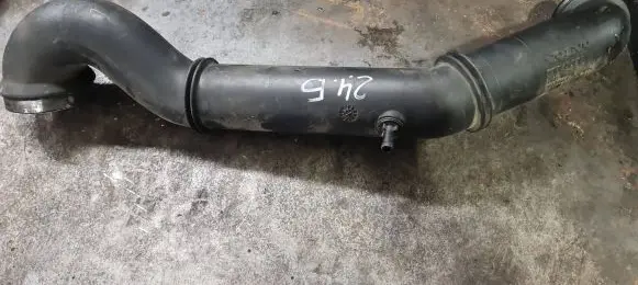 Volvo XC70 Intercooler hose/pipe 30645293