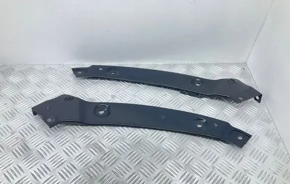 Radiator support slam panel bracket