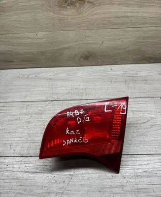 Audi A4 S4 B7 8E 8H Tailgate rear/tail lights 8E9945094 484502 ULO749002