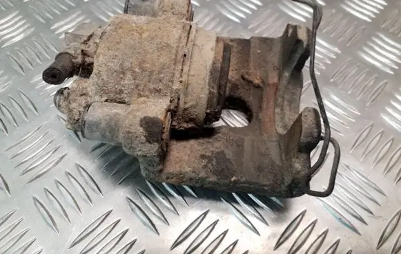 Jeep Grand Cherokee (WJ) Rear brake caliper