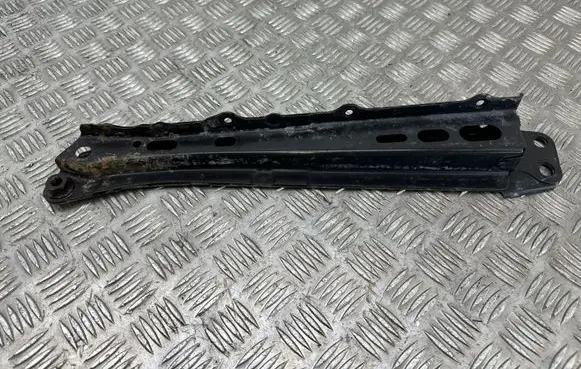 Toyota Auris E180 Front subframe