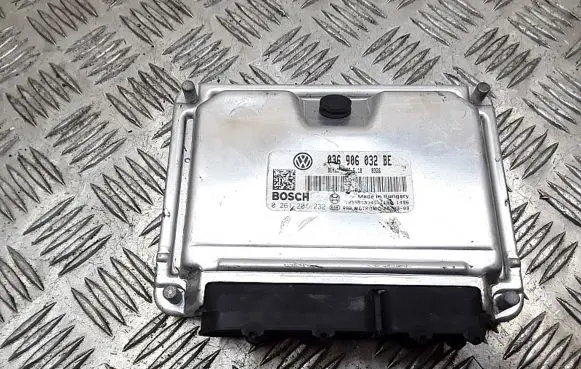Volkswagen Golf Plus Engine control unit/module