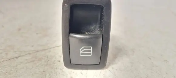 Mercedes-Benz A W169 Electric window control switch A1698205210