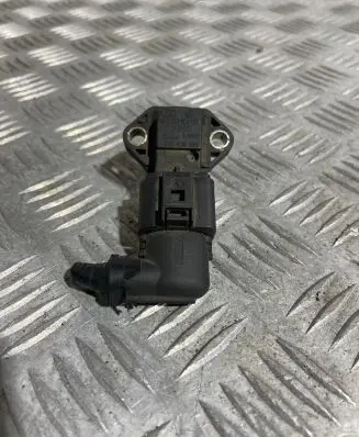 Audi A2 Air pressure sensor 0281002177