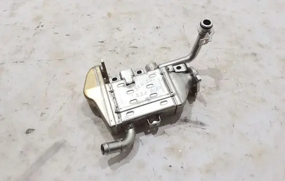 Mercedes-Benz GLE W167 EGR valve cooler A6541402801