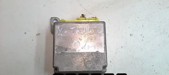 Nissan X-Trail T30 Engine control unit/module