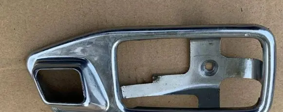 Mercedes-Benz W123 Front door handle cover 1167660211
