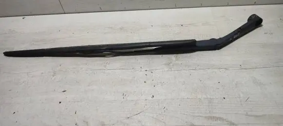 KIA Rio Front wiper blade arm 26372