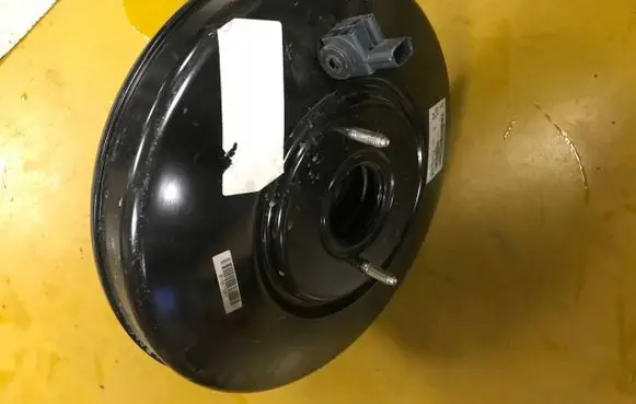 Renault Scenic IV - Grand scenic IV Brake booster 472104099R