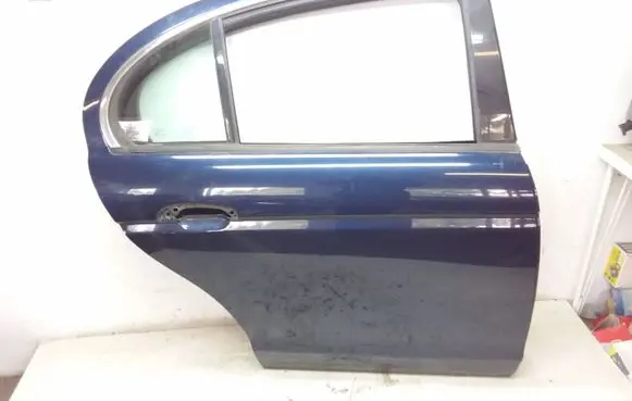 Jaguar S-Type Rear door