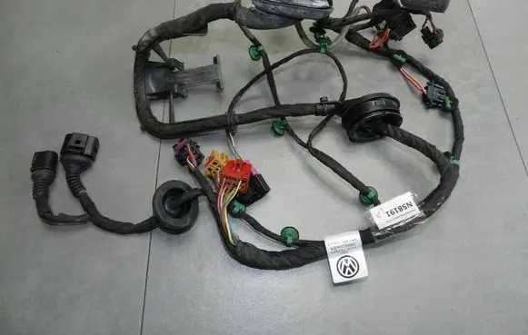 Volkswagen Phaeton Front door wiring loom/harness boot 3D1971120AC