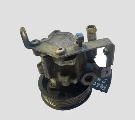 Peugeot 607 Power steering pump 9659604580