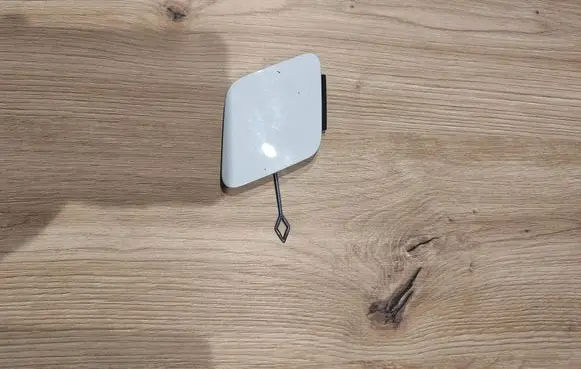 BMW 2 F44 Front tow hook cap/cover 7460137