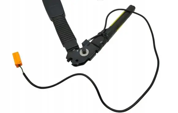 Ford Focus Front seatbelt buckle 