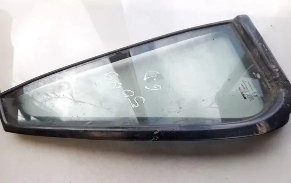 Nissan Primera Rear vent window glass 