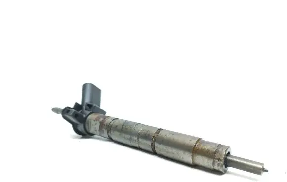 BMW 5 F10 F11 Fuel injector 7805430