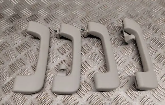 Audi Q7 4L A set of handles for the ceiling 8P0857607K
