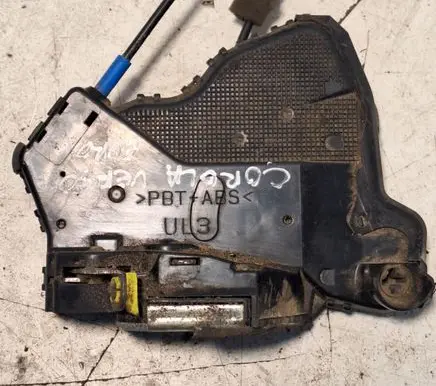 Toyota Corolla Verso AR10 Front door lock PBTABS