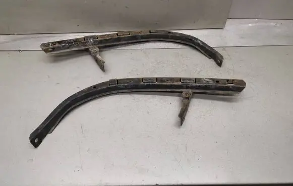Acura CL II Headlight/headlamp mounting bracket 