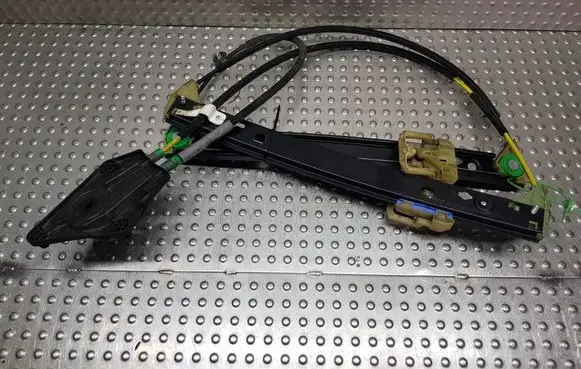 Audi A1 Front door window regulator with motor S26371290 8X3837462