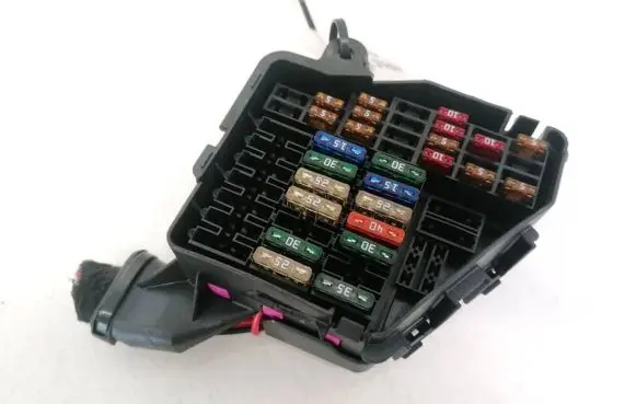 Audi A6 S6 C6 4F Fuse box set