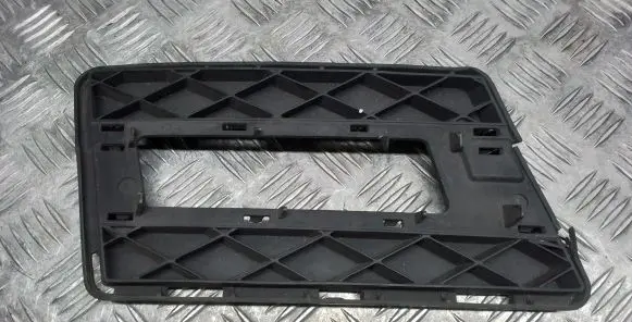 Front bumper lower grill