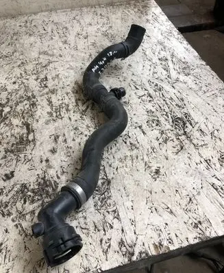 Audi A4 S4 B9 Engine coolant pipe/hose