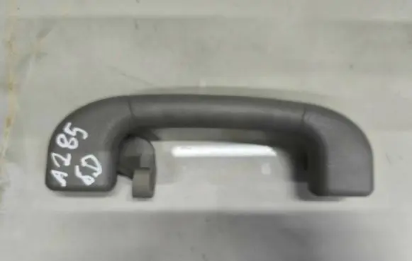 Chevrolet Captiva Rear interior roof grab handle