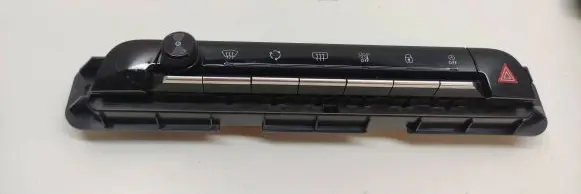 Citroen C5 Aircross Climate control unit 9828018177