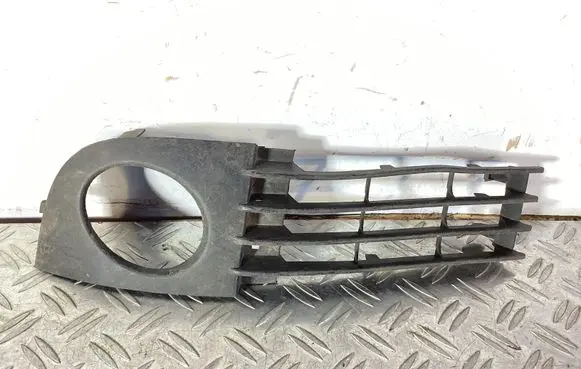 Audi A6 S6 C5 4B Front fog light trim/grill 4B0807681T