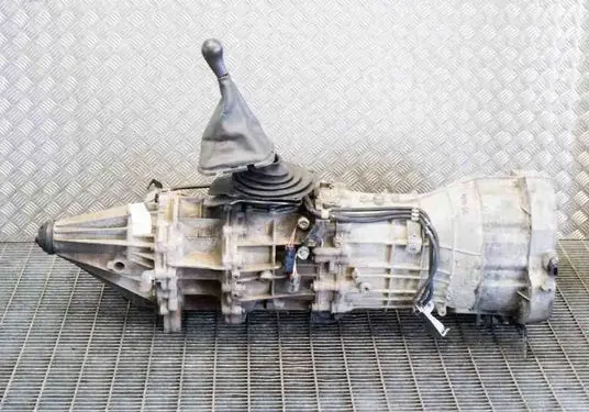 Nissan NP300 Manual 6 speed gearbox EA301