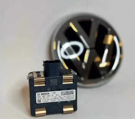 Volkswagen Golf VII Distronic sensor radar 3QF907561A 0203301599