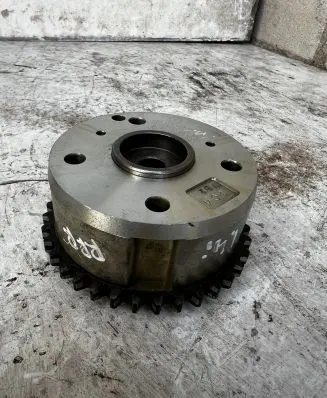 Camshaft pulley/ VANOS