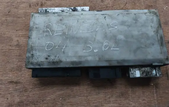 Land Rover Range Rover L322 Central body control module YWC000920