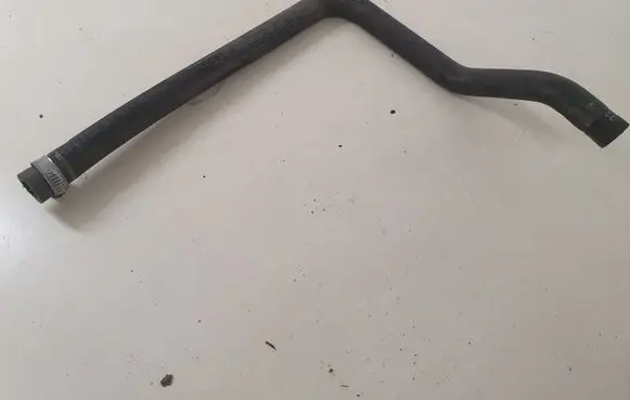 Audi A8 S8 D2 4D Engine coolant pipe/hose 4D1819372