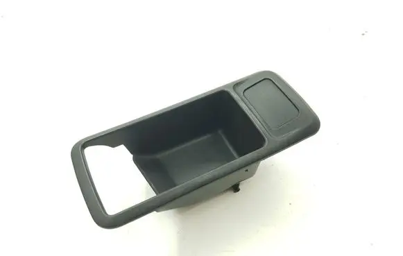 Ford Focus C-MAX Front door interior handle trim 3M51226A37ADW