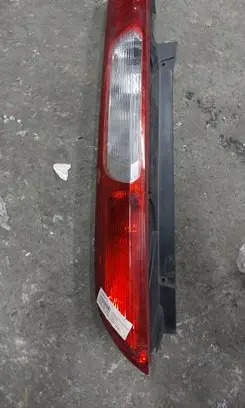 Ford Mondeo MK II Rear/tail lights 4M5113405A