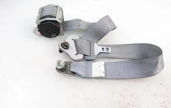 Mazda 3 I Front seatbelt 6032792 603157100