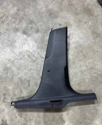 (B) pillar trim (bottom)