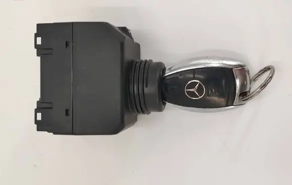 Mercedes-Benz ML W164 Ignition lock 1645450908
