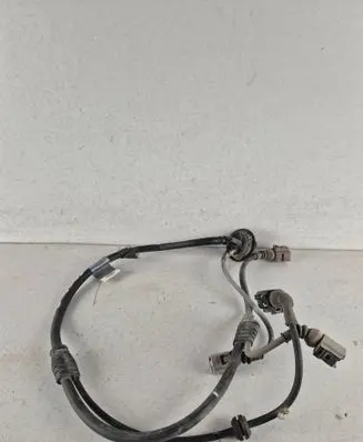 Audi A6 Allroad C7 Rear ABS sensor wiring 4G0972254B 28022014 TAB004997AJ
